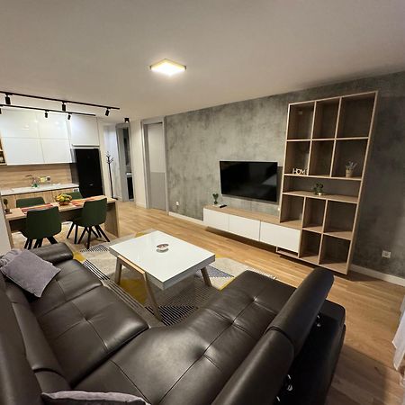 Cadordzina Apartment Free Parking Old Town SJJ Esterno foto
